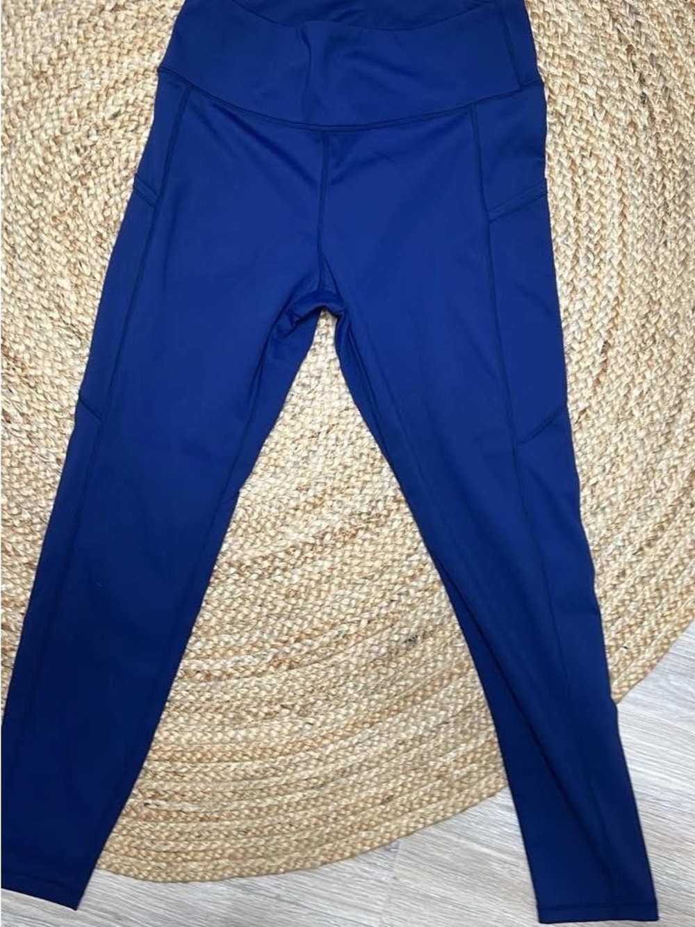 High-Waist Athletic Leggings in Deep Blue
